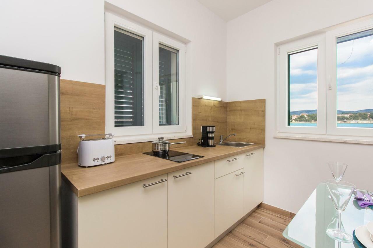 Riva Apartamento Krapanj Exterior foto